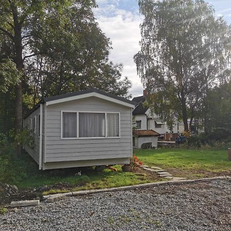 Garden Guest House Hovik Exterior photo